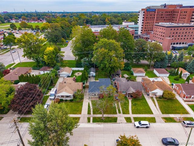 1339 Venice Street, Dearborn, MI 48124