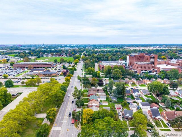 1339 Venice Street, Dearborn, MI 48124