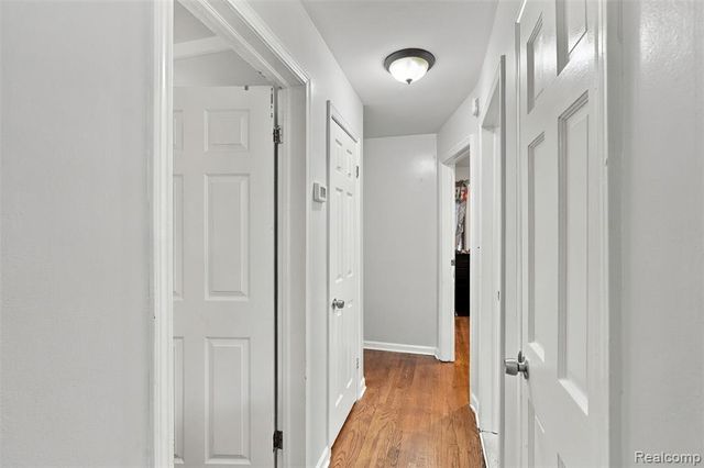1339 Venice Street, Dearborn, MI 48124