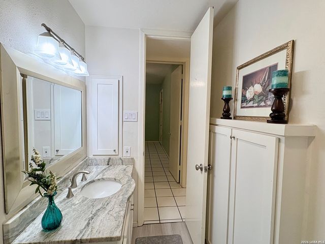 7709 Broadway Apt 103, San Antonio, TX 78209