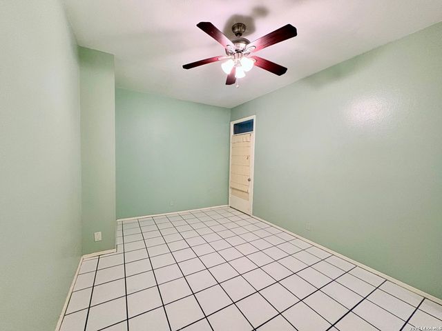 7709 Broadway Apt 103, San Antonio, TX 78209