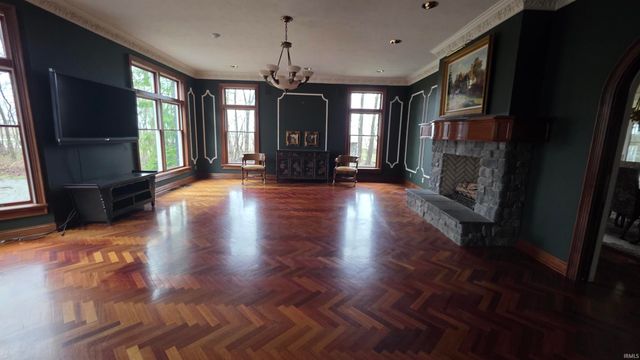178 W 100 S Road, Rochester, IN 46975