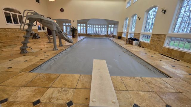 178 W 100 S Road, Rochester, IN 46975