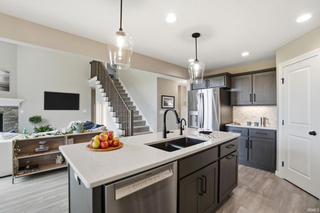 13111 Silk Tree Trail, Fort Wayne, IN 46814