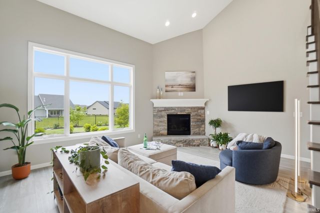 13111 Silk Tree Trail, Fort Wayne, IN 46814