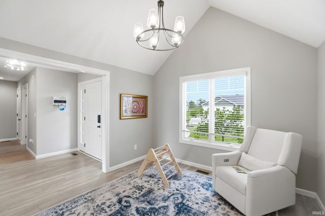 13111 Silk Tree Trail, Fort Wayne, IN 46814