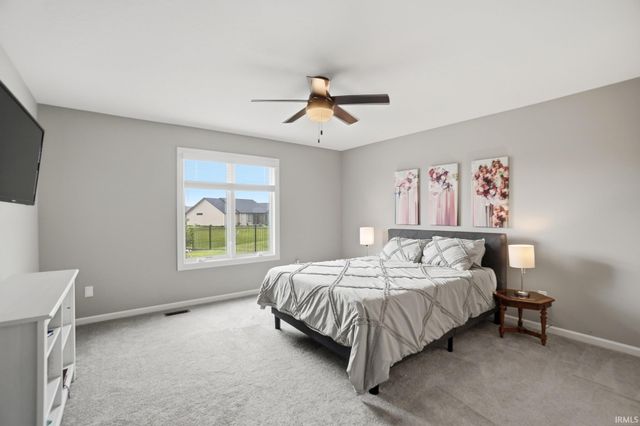 13111 Silk Tree Trail, Fort Wayne, IN 46814