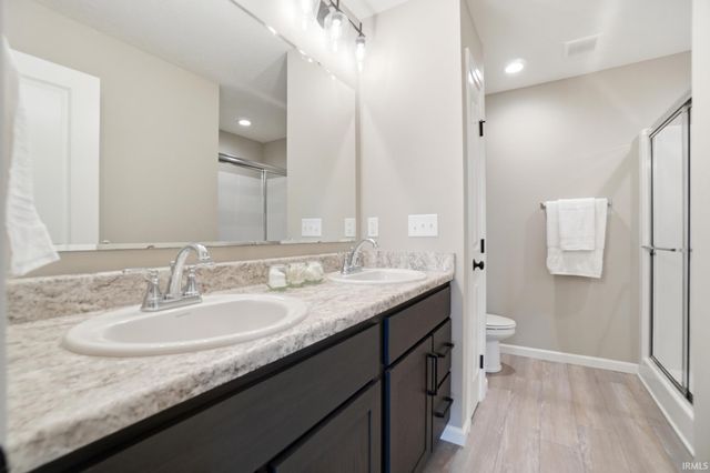 13111 Silk Tree Trail, Fort Wayne, IN 46814