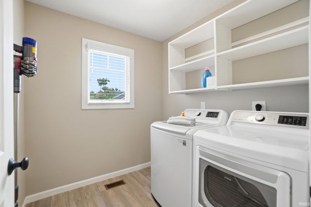 13111 Silk Tree Trail, Fort Wayne, IN 46814