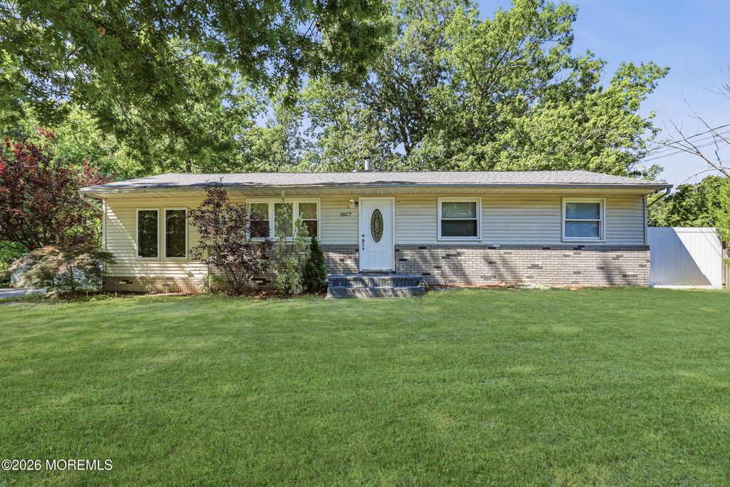 2627 Ridgeway Road, Manchester, NJ 08759