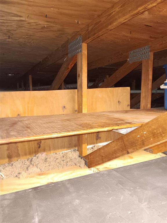 Image 50 of property listing at 4207 34TH AVENUE DRIVE W 4207, Bradenton, FL 34205