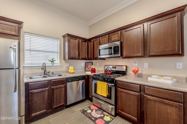 12212 Costa Brava Place, El Paso, TX 79938