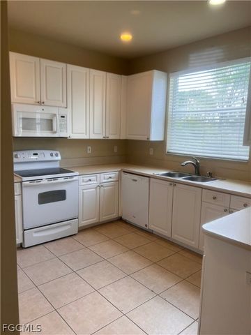 11230 Lakeland CIR, Fort Myers, FL 33913