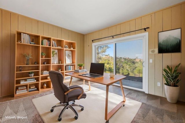 1521 Shadow Knolls Ln, El Cajon, CA 92020