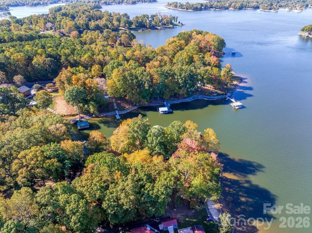 151 Bridlewood Drive, Mooresville, NC 28117