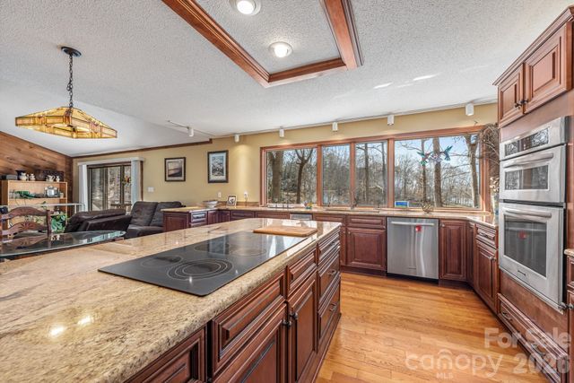 151 Bridlewood Drive, Mooresville, NC 28117