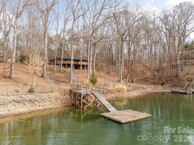 151 Bridlewood Drive, Mooresville, NC 28117