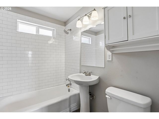 401 Se 101ST Ave, Vancouver, WA 98664