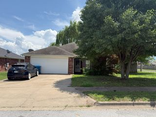 4007 SW Moline Avenue, Bentonville, AR 72712