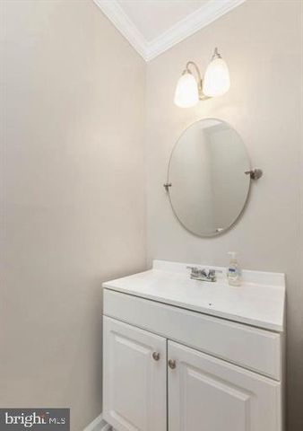 2924 MADEIRA CT, Woodbridge, VA 22192
