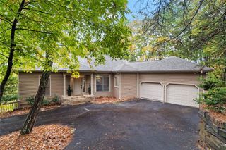 99 Summit Drive E Drive, Big Canoe, GA 30143