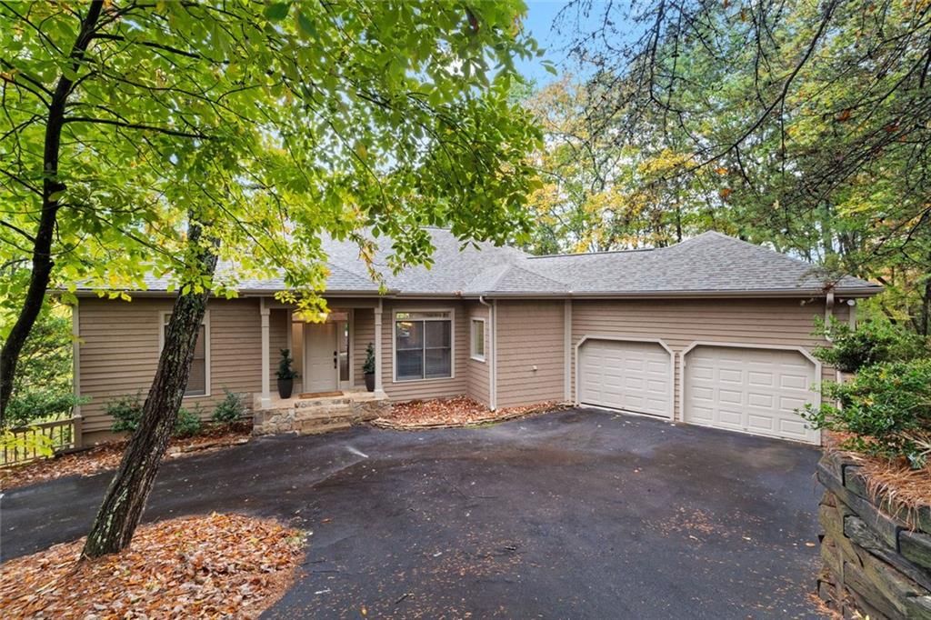 99 Summit Drive E Drive, Big Canoe, GA 30143