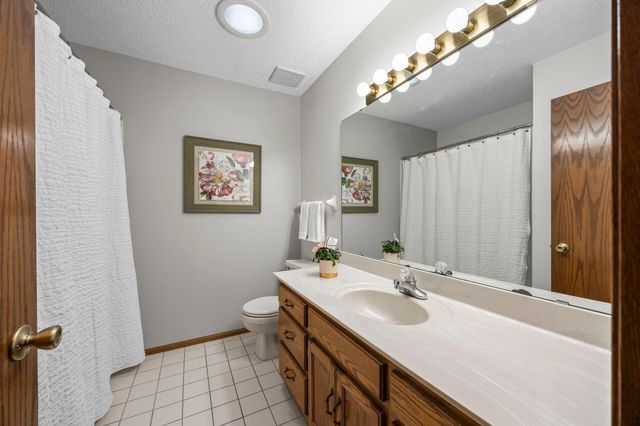 14483 Crescent Circle, Rosemount, MN 55068