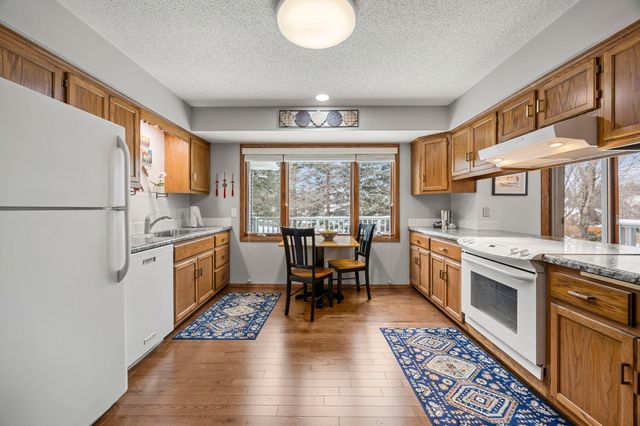 14483 Crescent Circle, Rosemount, MN 55068