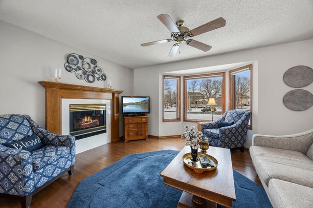 14483 Crescent Circle, Rosemount, MN 55068