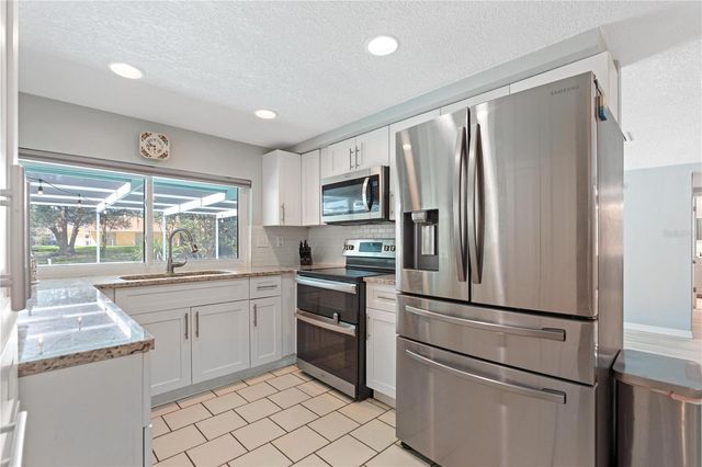 8702 POWDERHORN ROW, Hudson, FL 34667