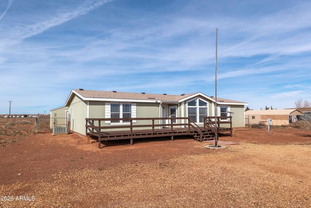 936 DEER FIELD Boulevard, Winslow, AZ 86047
