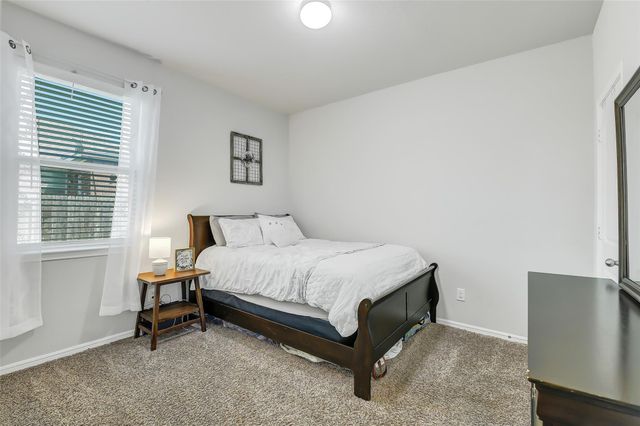 7408 Saint Andrews Drive, Navasota, TX 77868