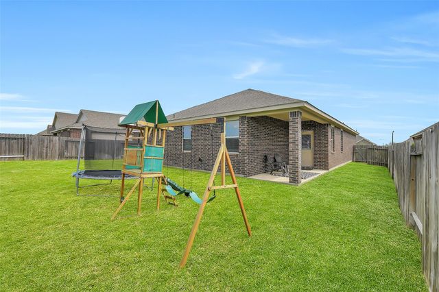 7408 Saint Andrews Drive, Navasota, TX 77868