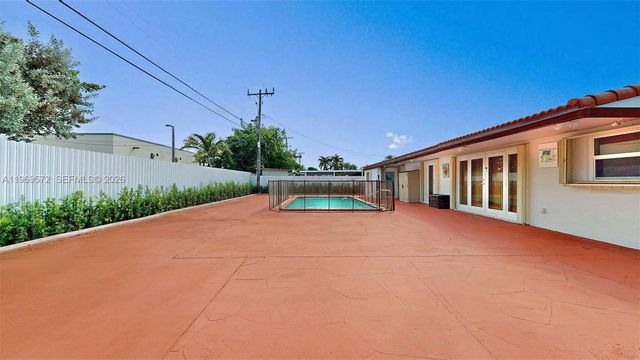 9331 SW 57th Ter, Miami, FL 33173