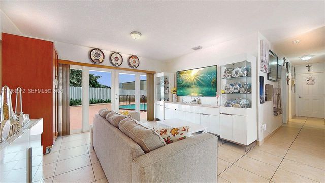 9331 SW 57th Ter, Miami, FL 33173