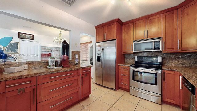 9331 SW 57th Ter, Miami, FL 33173