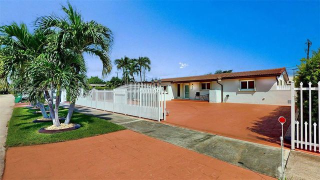 9331 SW 57th Ter, Miami, FL 33173