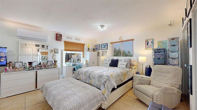 9331 SW 57th Ter, Miami, FL 33173