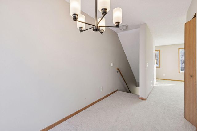 15515 Flyboat Lane 173, Apple Valley, MN 55124