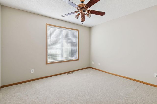 15515 Flyboat Lane 173, Apple Valley, MN 55124