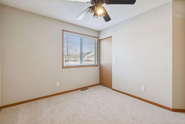 15515 Flyboat Lane 173, Apple Valley, MN 55124