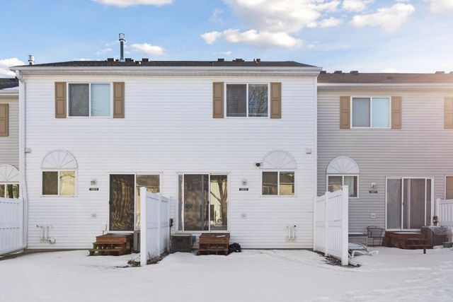 15515 Flyboat Lane 173, Apple Valley, MN 55124