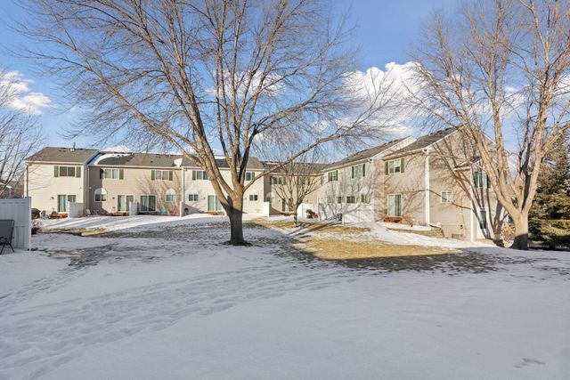 15515 Flyboat Lane 173, Apple Valley, MN 55124