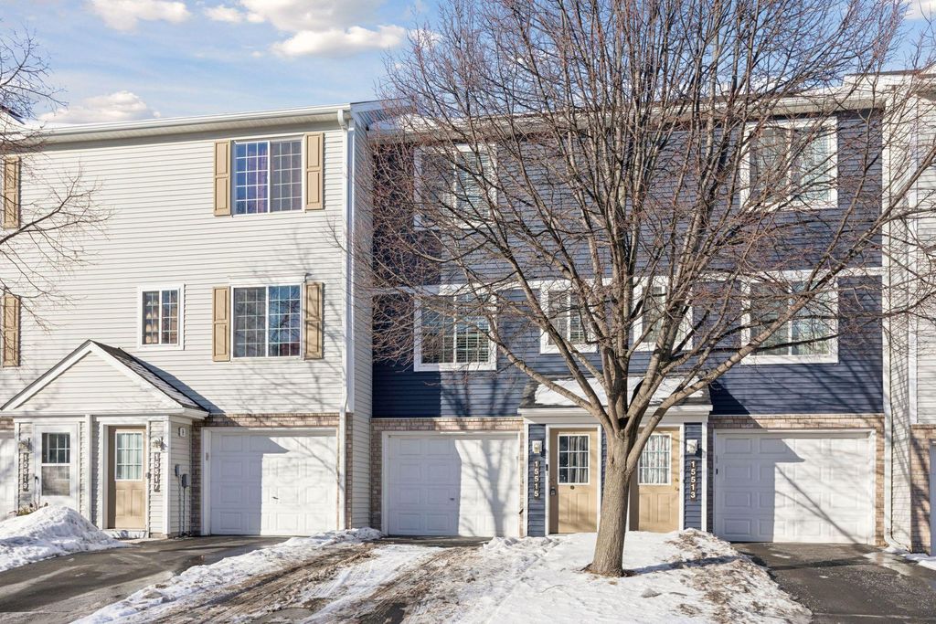 15515 Flyboat Lane 173, Apple Valley, MN 55124