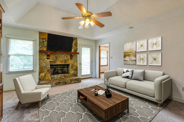 826 Mount Zion Road, Spartanburg, SC 29303