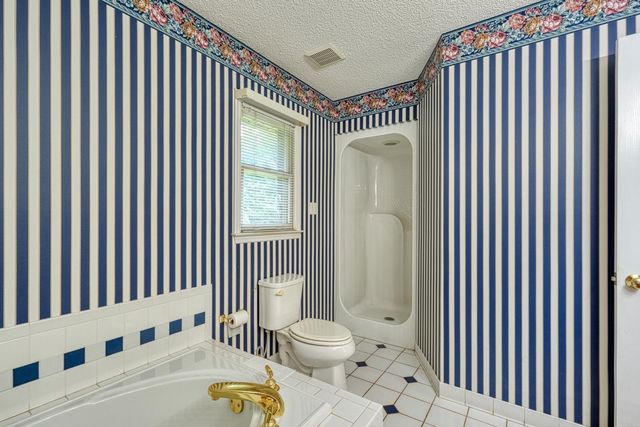 826 Mount Zion Road, Spartanburg, SC 29303