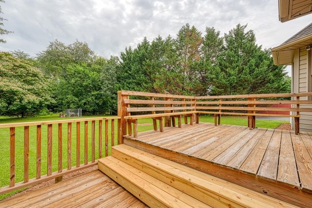 826 Mount Zion Road, Spartanburg, SC 29303