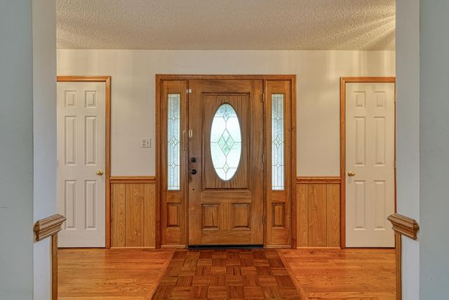 826 Mount Zion Road, Spartanburg, SC 29303