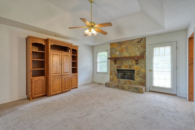 826 Mount Zion Road, Spartanburg, SC 29303