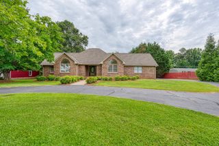 826 Mount Zion Road, Spartanburg, SC 29303
